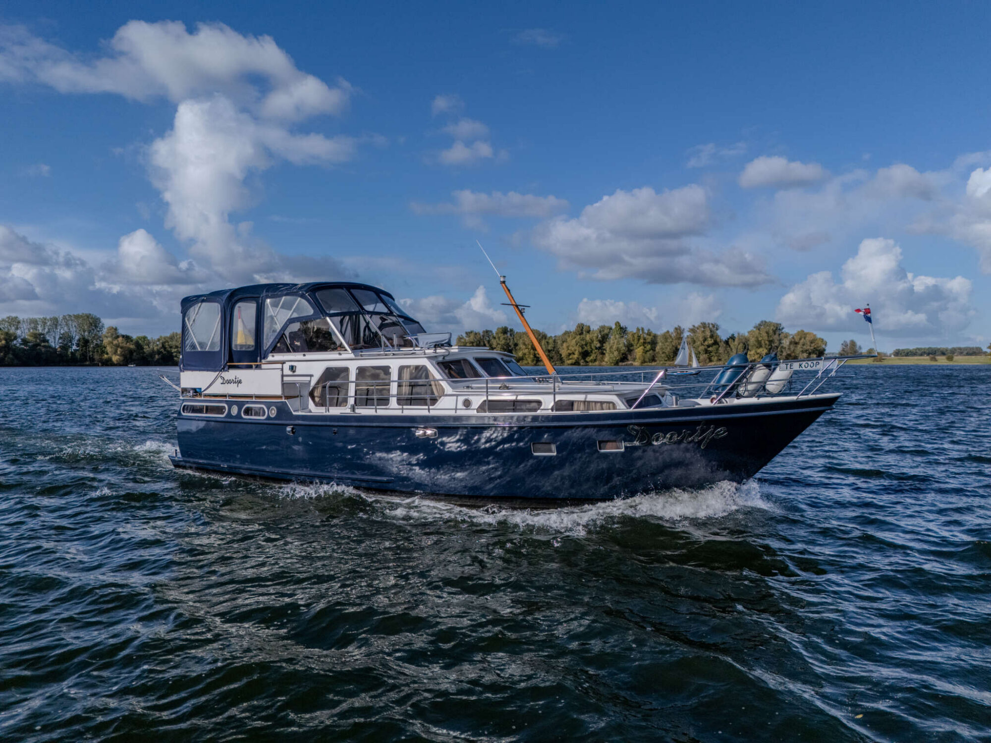 Valkkruiser 11.80 AK Cabrio — foto 1 van 43