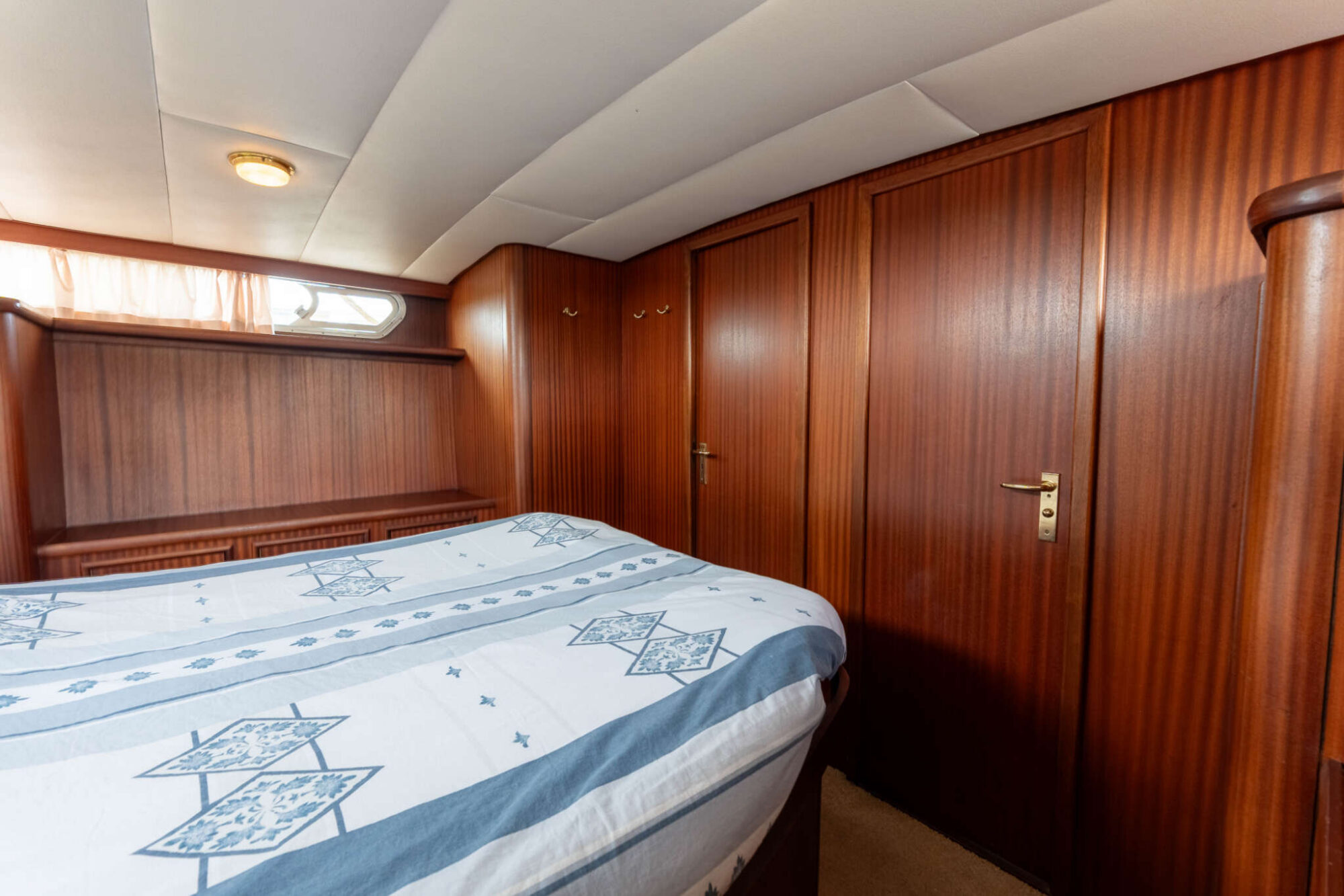 Valkkruiser Waterman 13.50 AK — foto 26 van 66