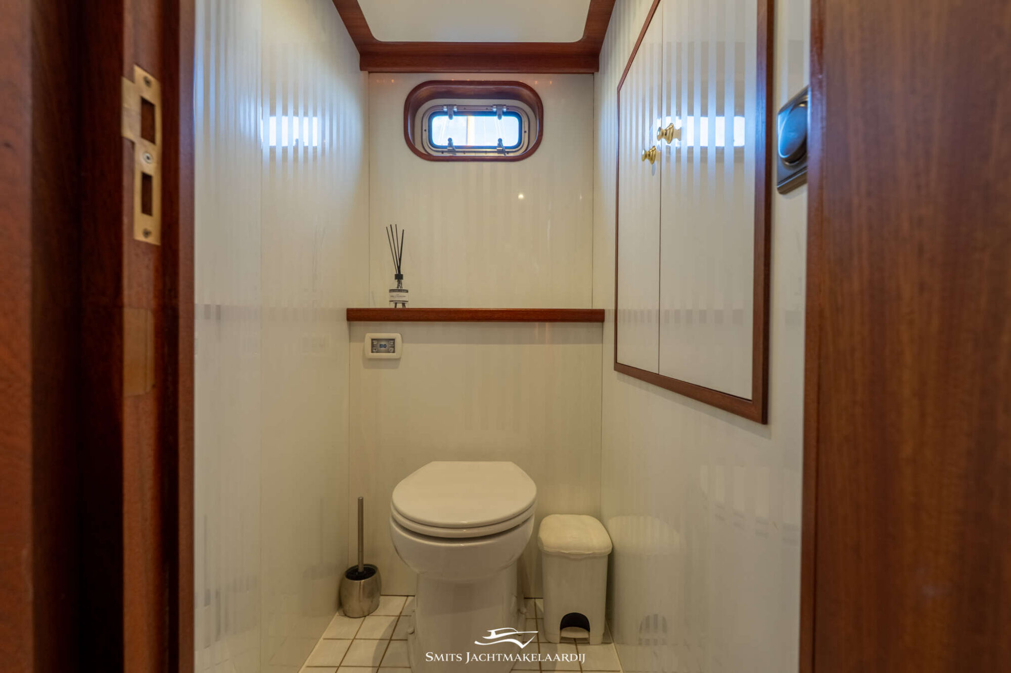 Treffer 40 AK — foto 41 van 59