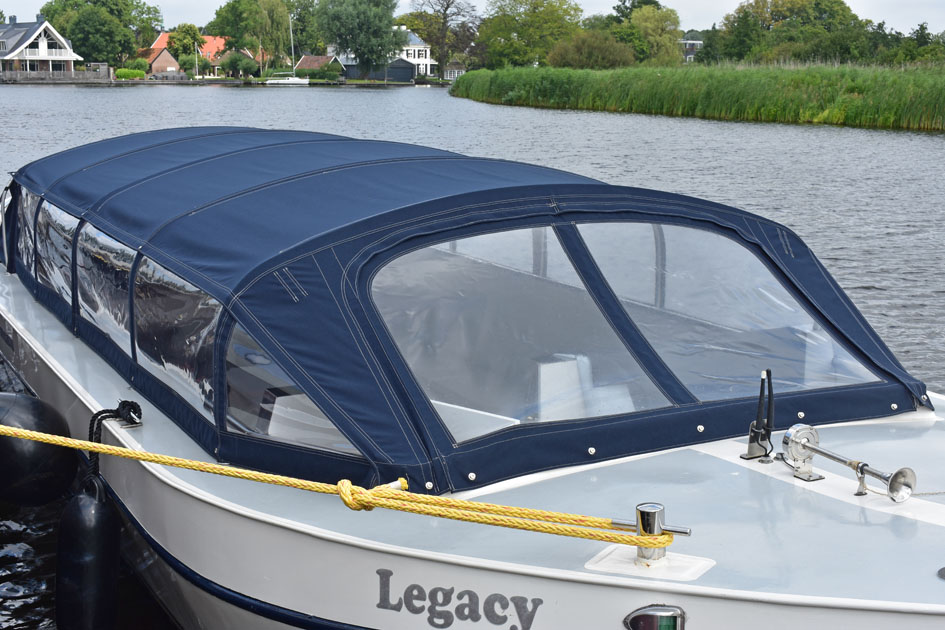 Open Rondvaartboot 35 gasten — foto 21 van 22