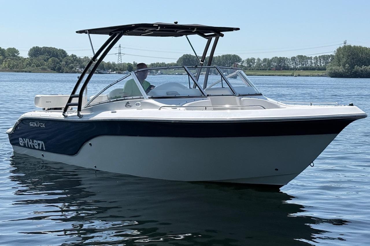 Sea Fox 236 Dual Console — foto 1 van 31