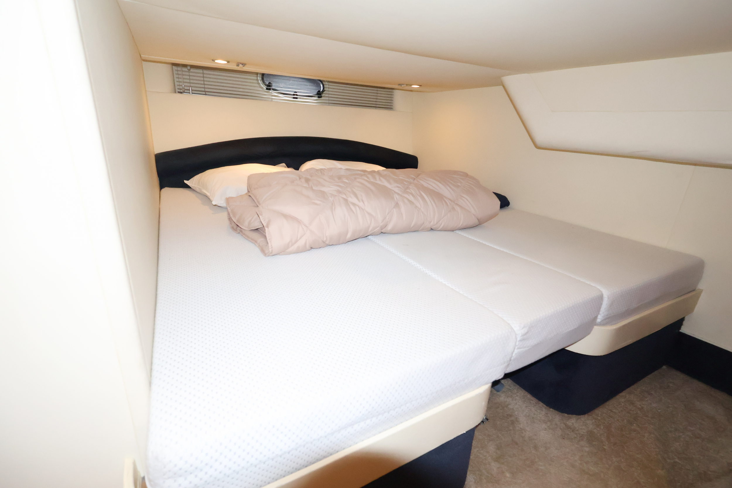 Princess V42 — foto 38 van 42