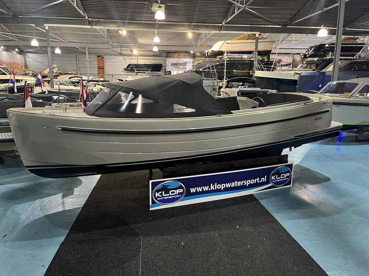 Antaris Sixty6 met Vetus 42 pk in RAL 7030 op voorraad! — foto 2 van 8