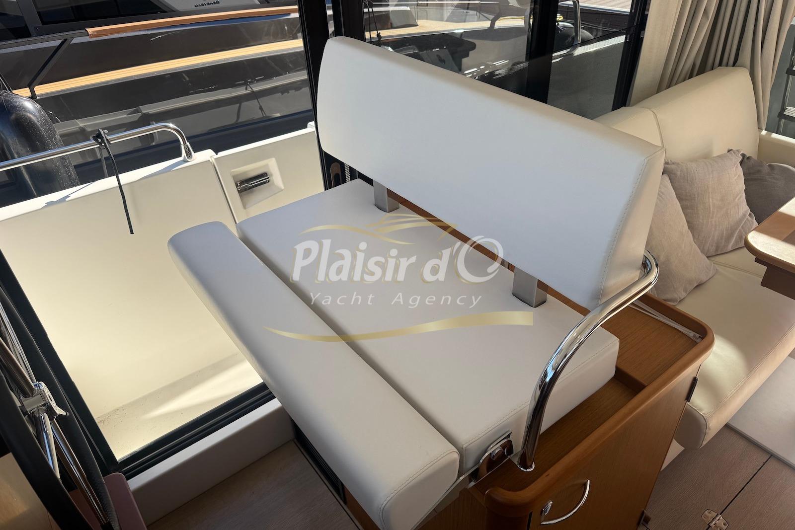 Beneteau Swift Trawler 35 — foto 48 van 57