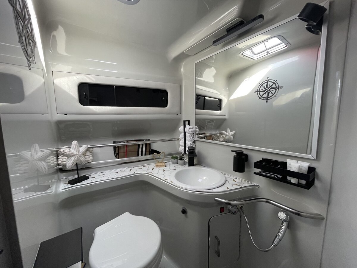 Sea Ray 310 Sundancer — foto 41 van 49