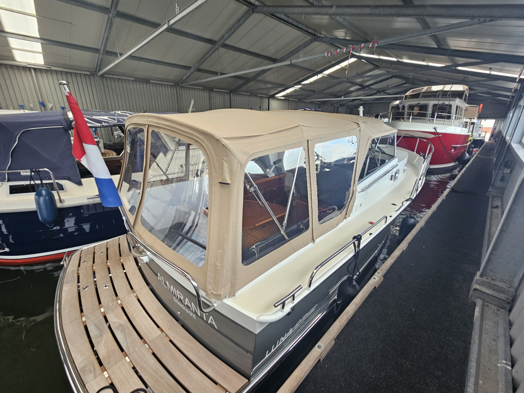 Luna  27 — foto 17 van 18