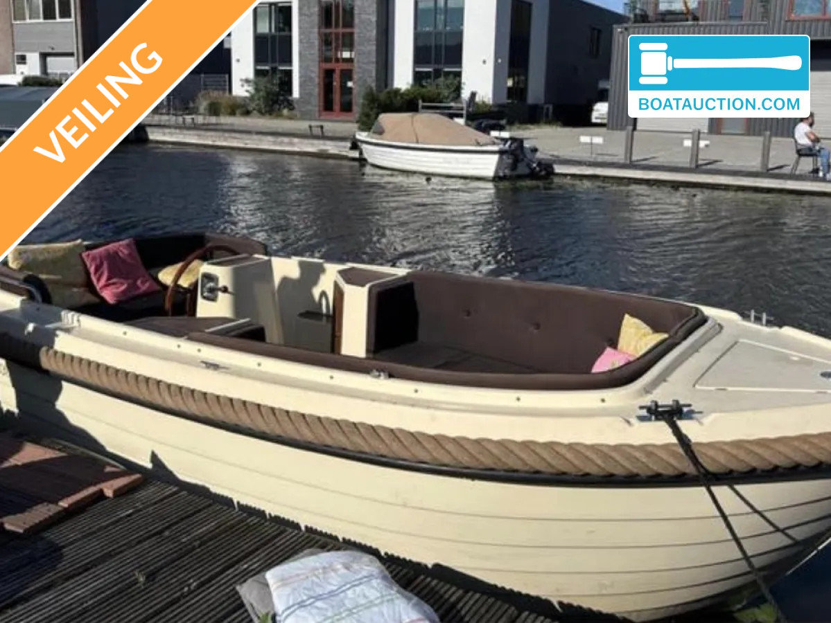 Oudhuijzer 530 nu in de online veiling. — foto 1 van 10