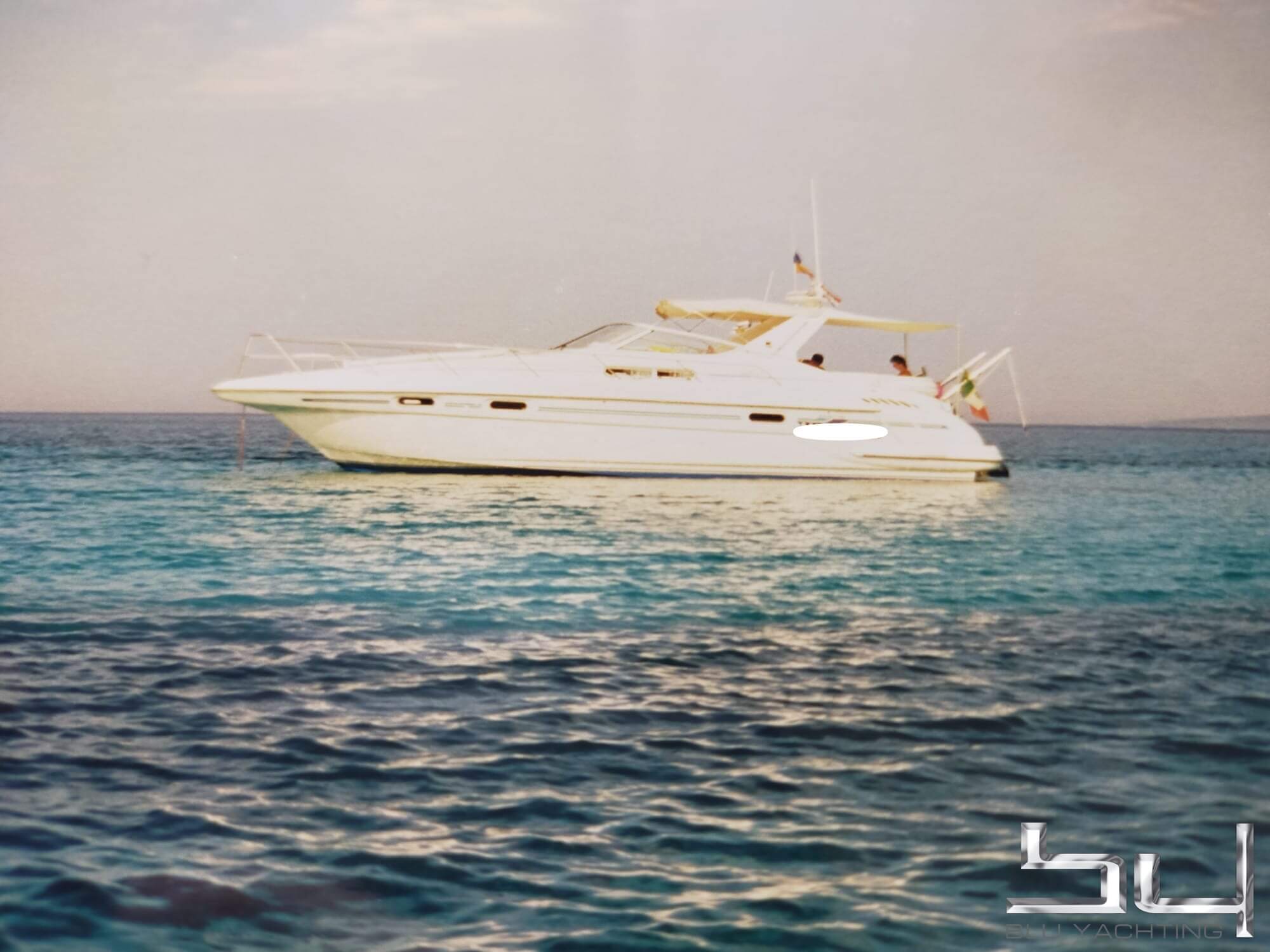 Sealine 360 Ambassador - BluYachting
