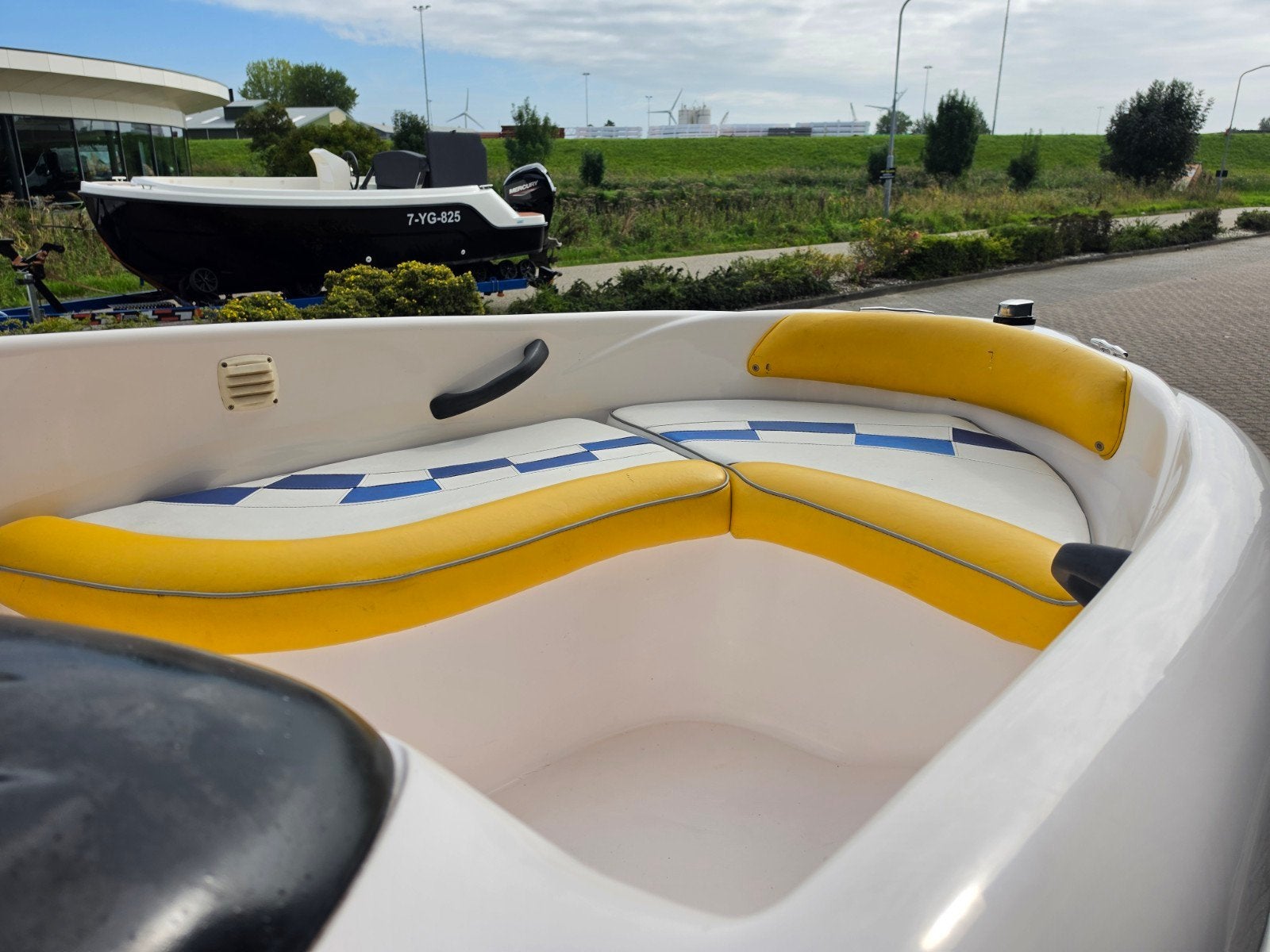 UNIEK! Snelle Twister 150 + Suzuki 25PK V-Twin 4 Takt — foto 7 van 13