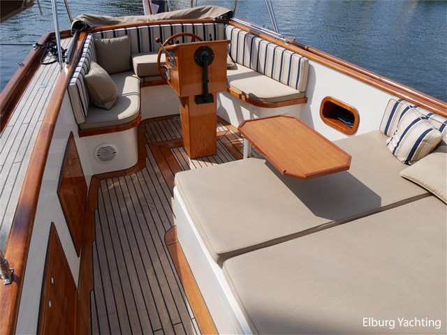 Euroship 33,3ft. Custombuilt Cabinsloep — foto 2 van 44