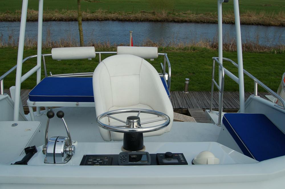 Striker Sport Fisher — foto 17 van 25