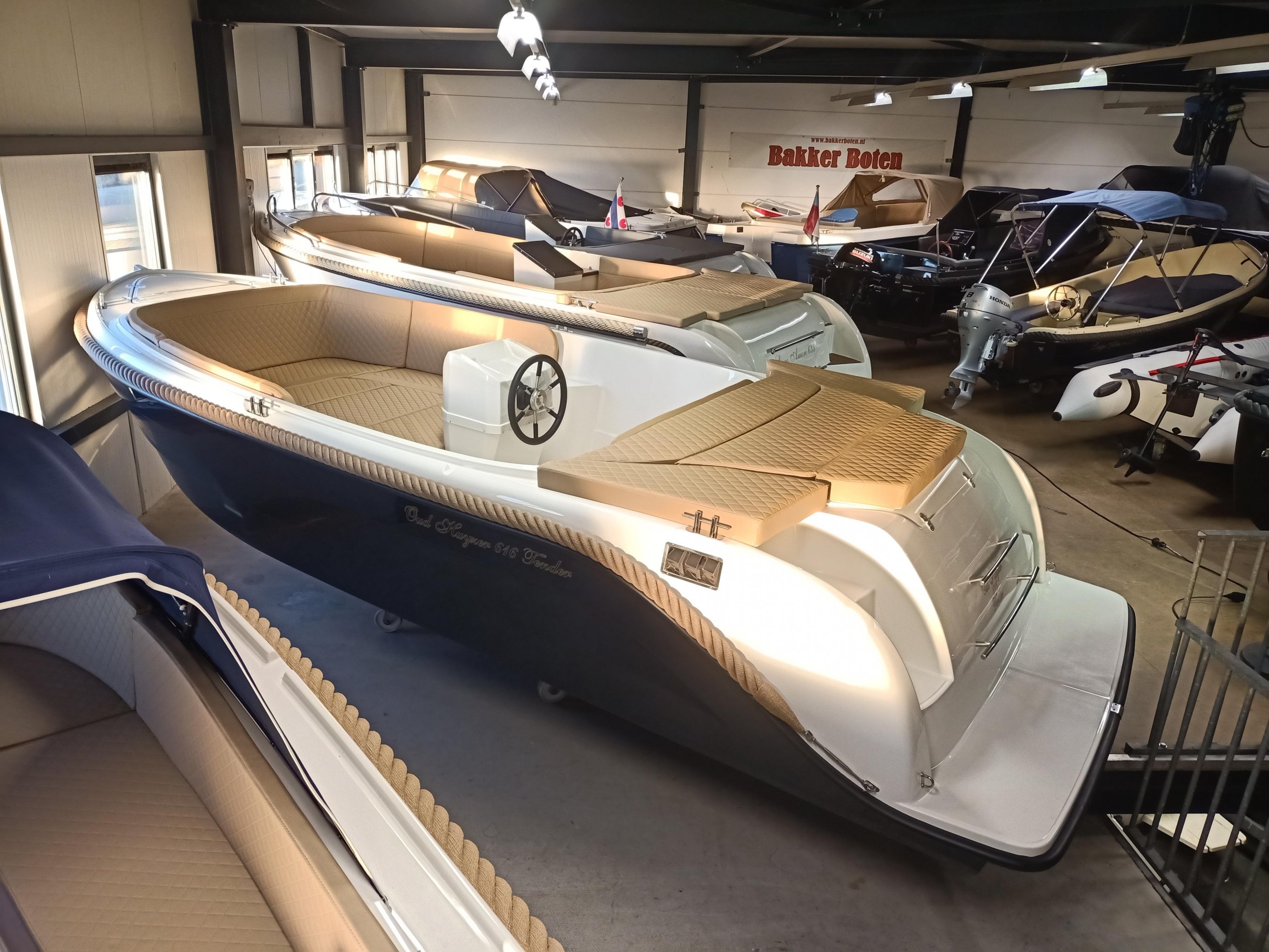 Oud Huijzer 616 Tender — foto 11 van 27