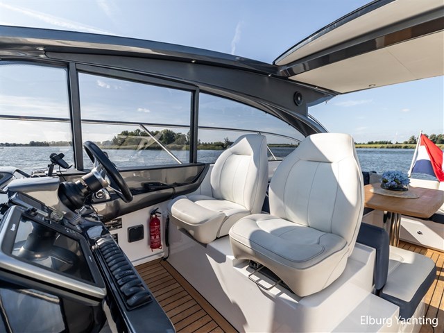 Princess V48 — foto 15 van 84