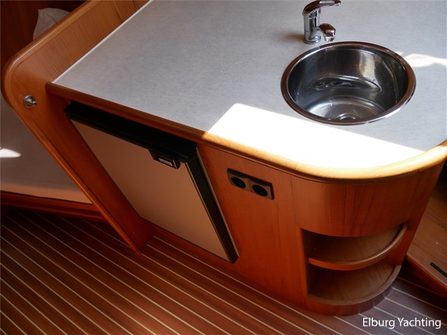 Euroship 33,3ft. Custombuilt Cabinsloep — foto 20 van 44