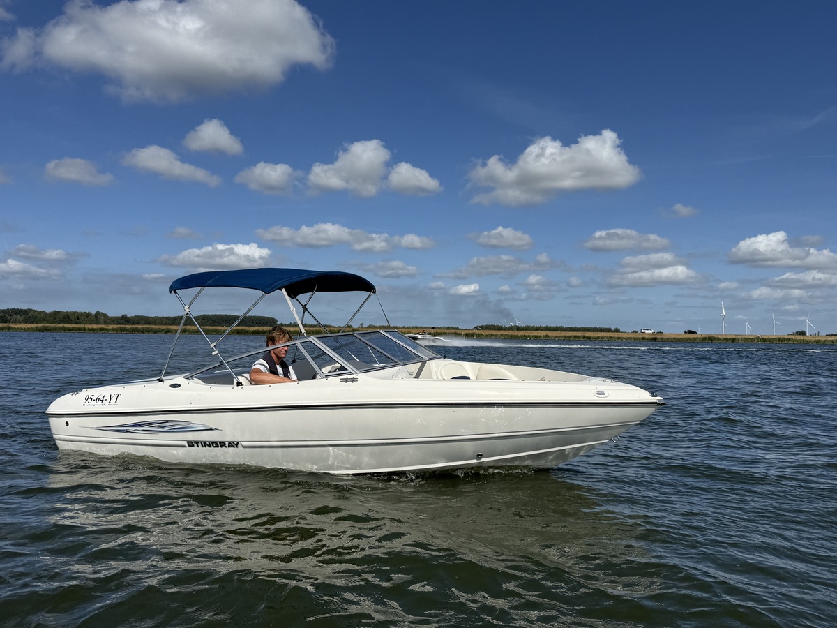 Stingray 195RX — foto 17 van 76