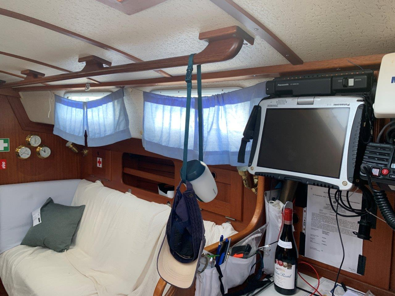 Hallberg-Rassy 29 — foto 30 van 62