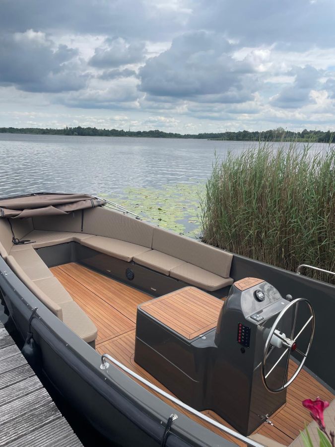 Stout 750 demo Loosdrecht verkocht — foto 3 van 4