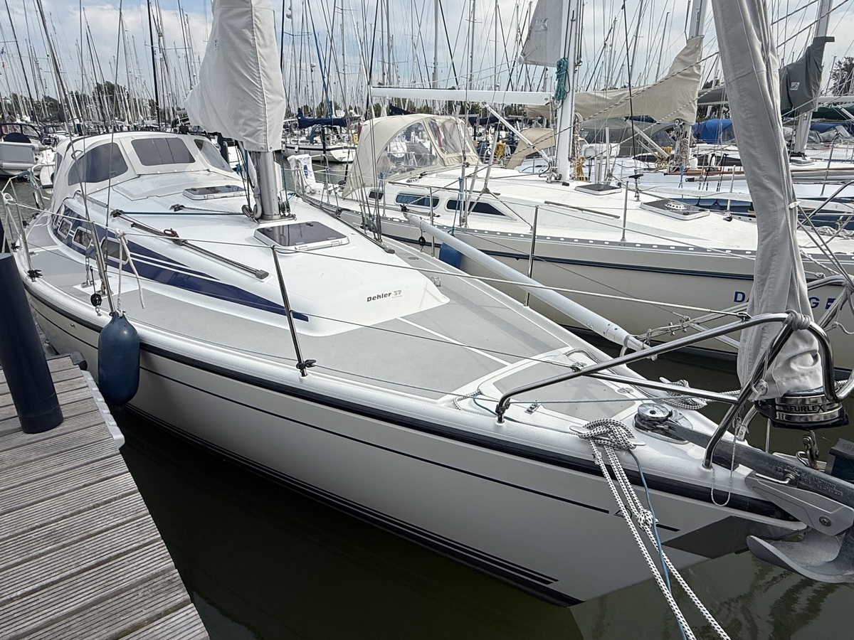 Dehler Yachtbau GmbH Dehler 37 — foto 4 van 12