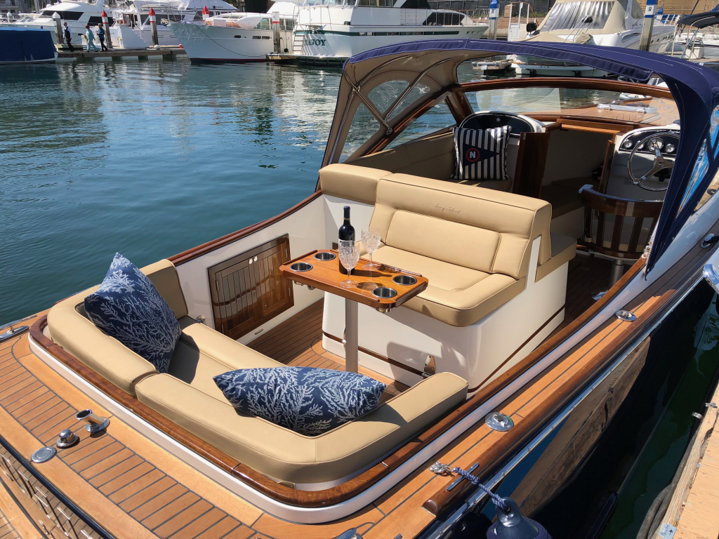 LongIsland 25 Runabout — foto 2 van 12