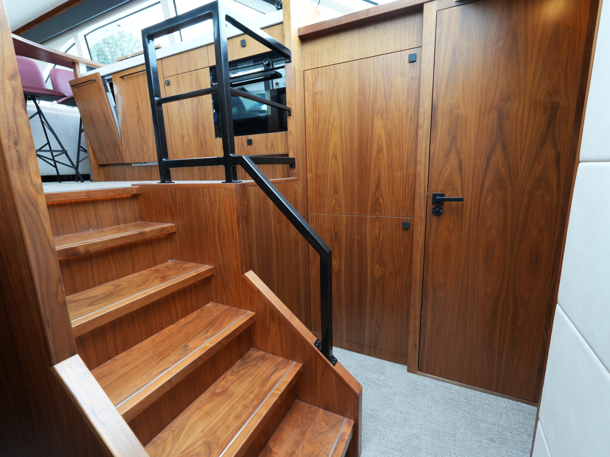 Van den Hoven Executive 15.00 MK II — foto 47 van 70