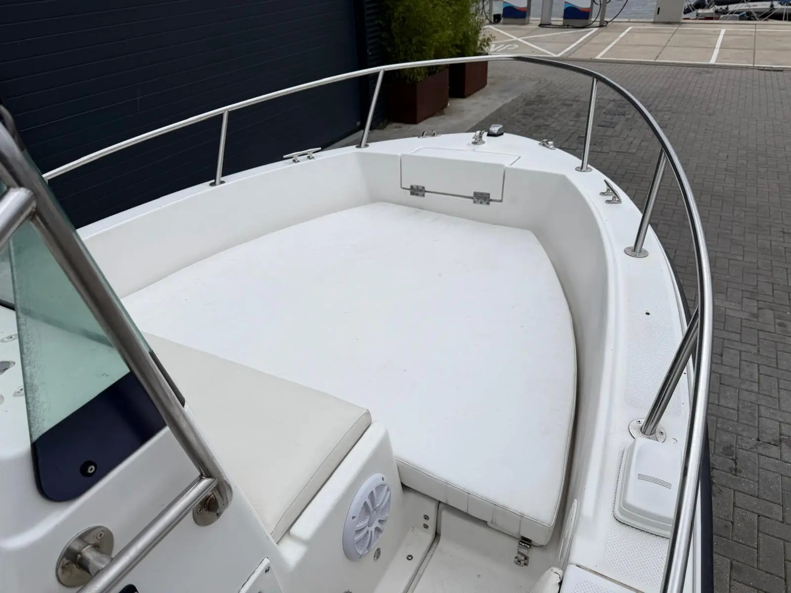 Robalo 2120 Center Console — foto 11 van 17