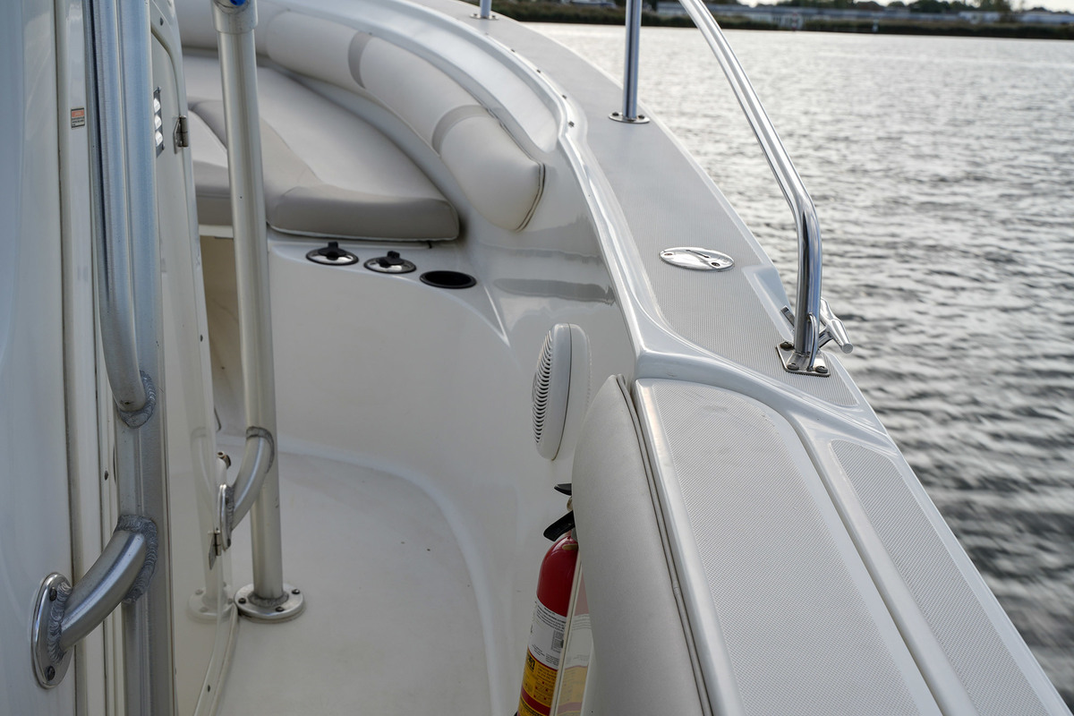 Boston Whaler 270 Outrage — foto 17 van 44
