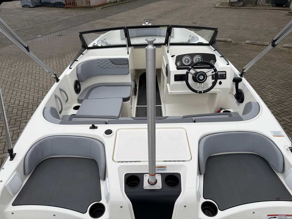 Bayliner Element M17 met Mercury 115pk Pro XS — foto 22 van 32