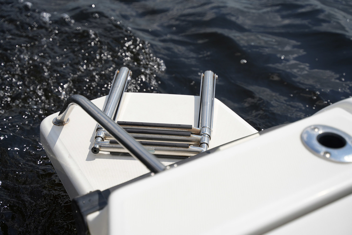 Boston Whaler 170 Dauntless — foto 28 van 36