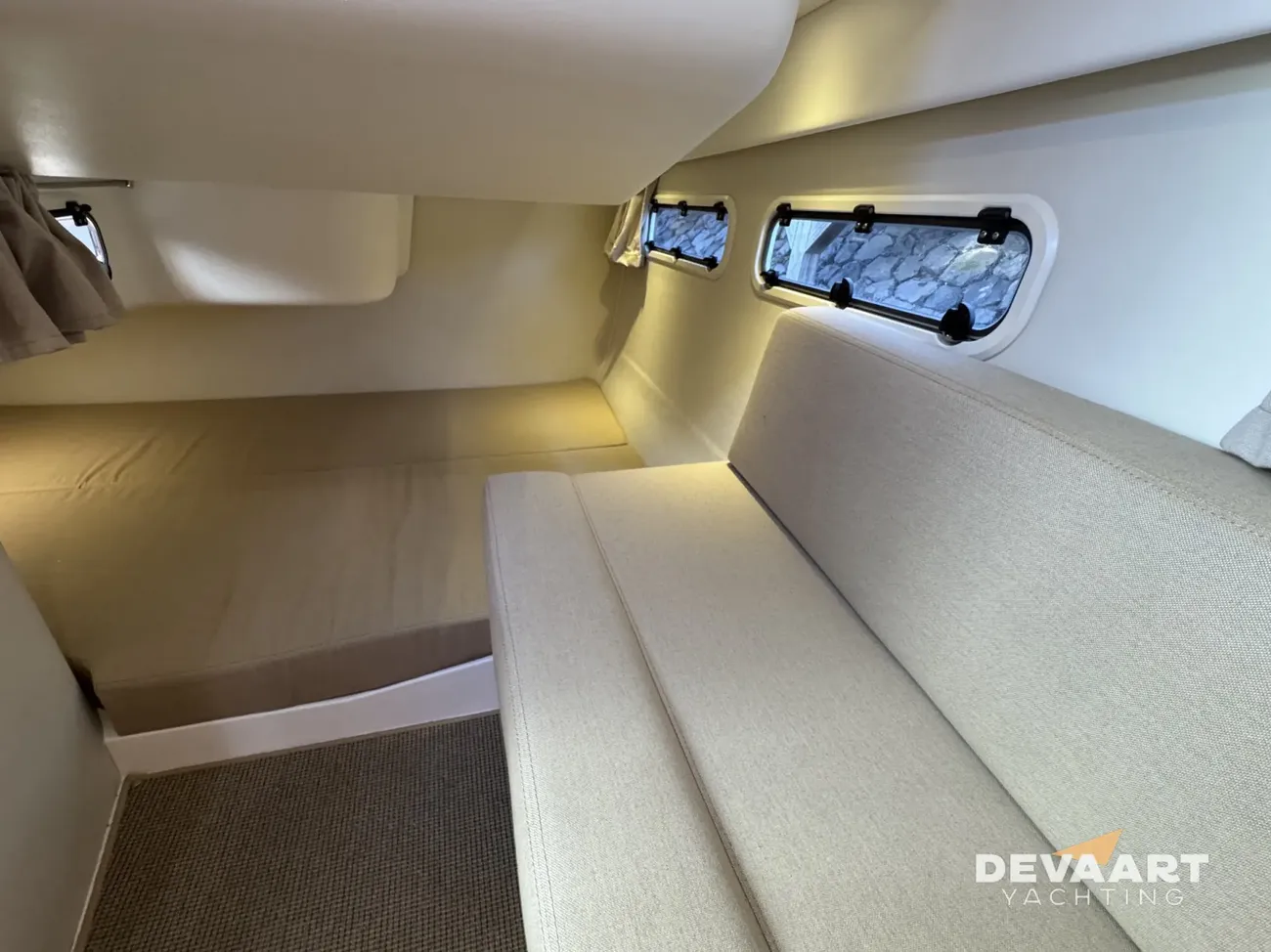 Nimbus 365 Coupe — foto 18 van 27