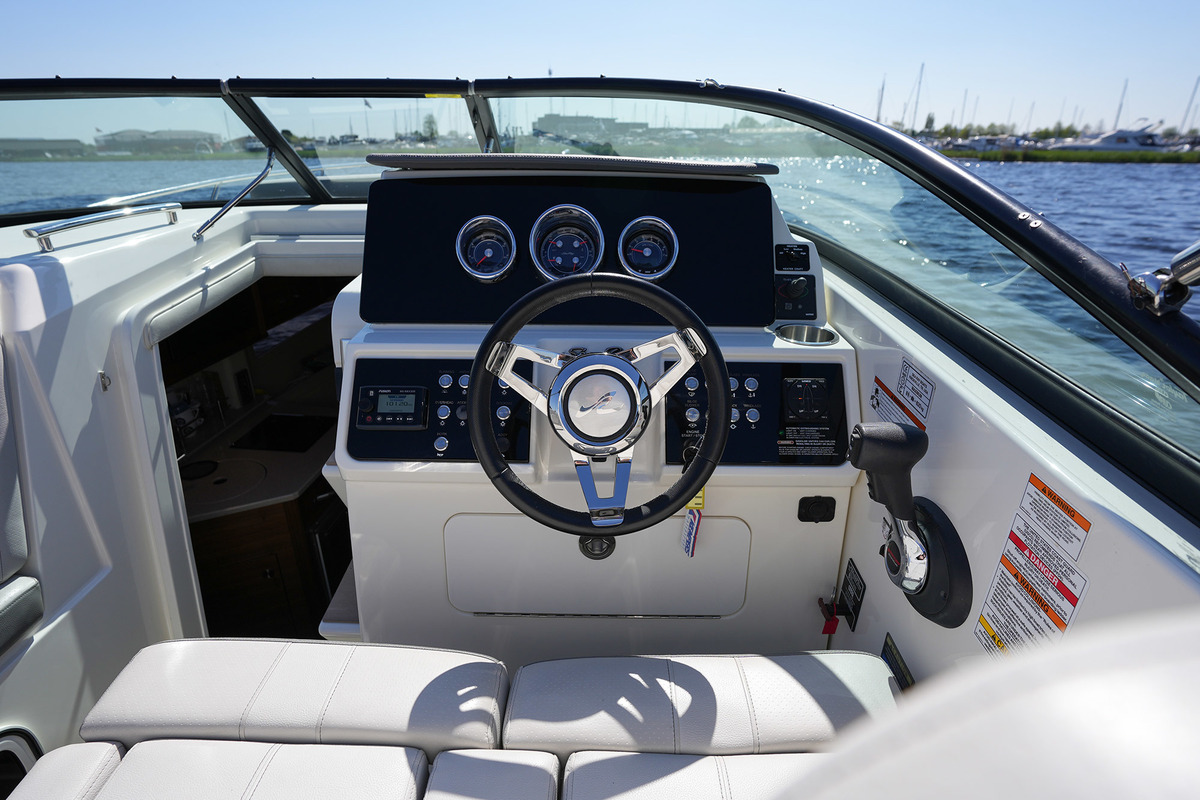 Sea Ray Sundancer 265 — foto 38 van 66