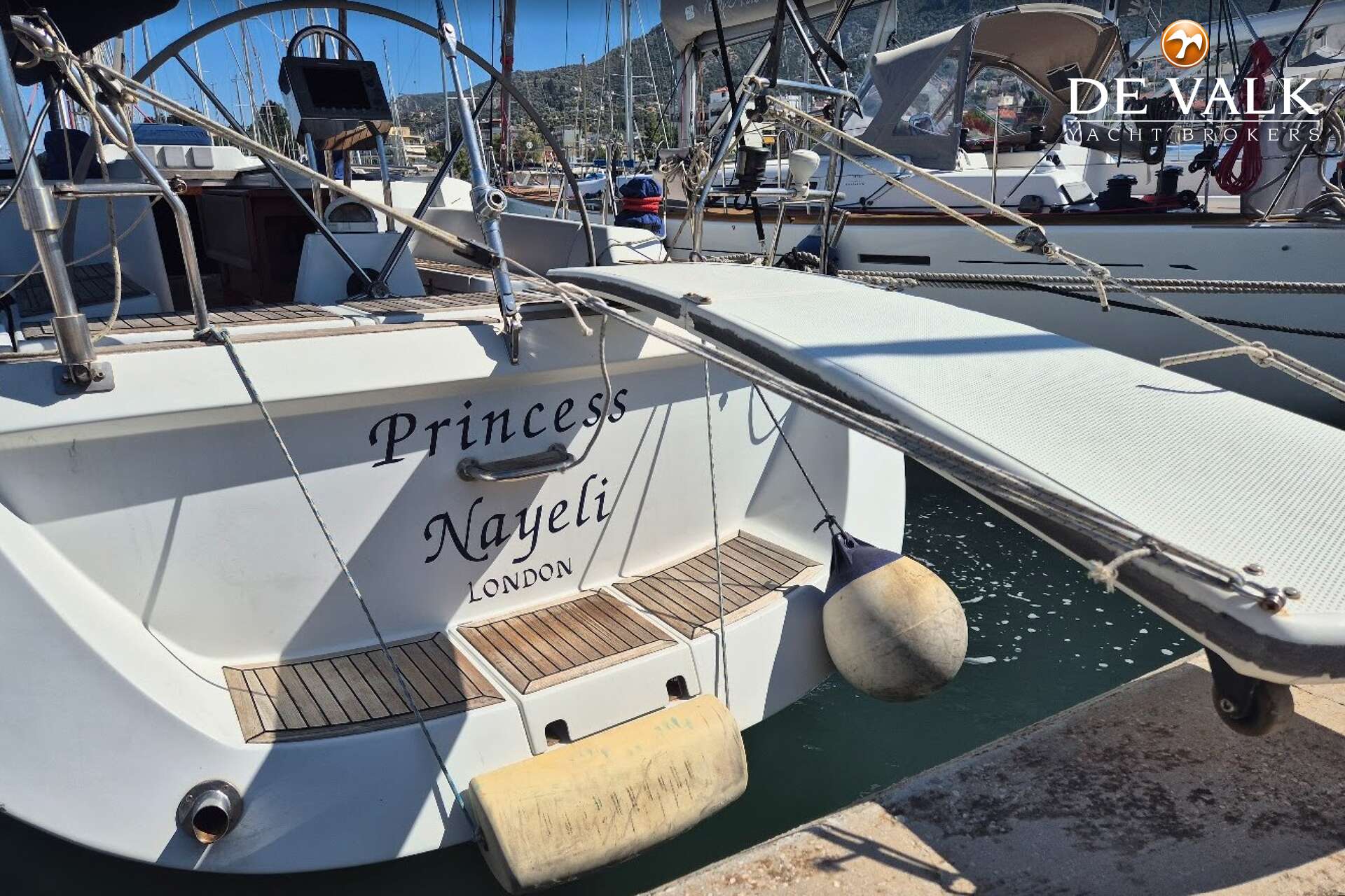 Grand Soleil 45 — foto 8 van 44