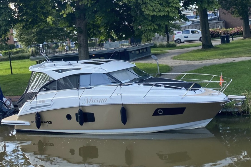 Grandezza 34 OC – 2024 | Volvo Penta D6-380 DPI | Full Options | < 200 vaaruren — foto 8 van 29