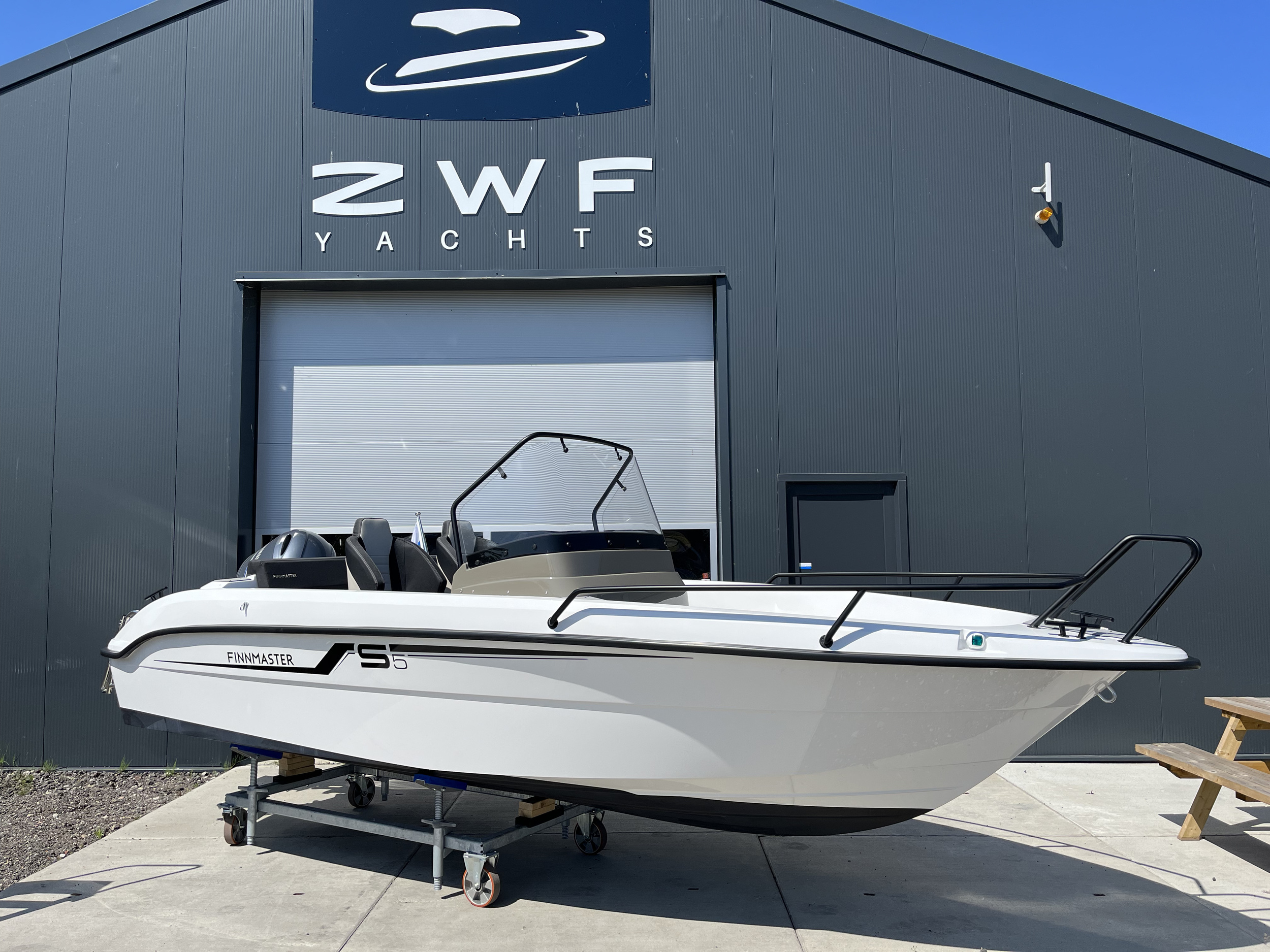 Finnmaster S5 consoleboot — foto 2 van 12