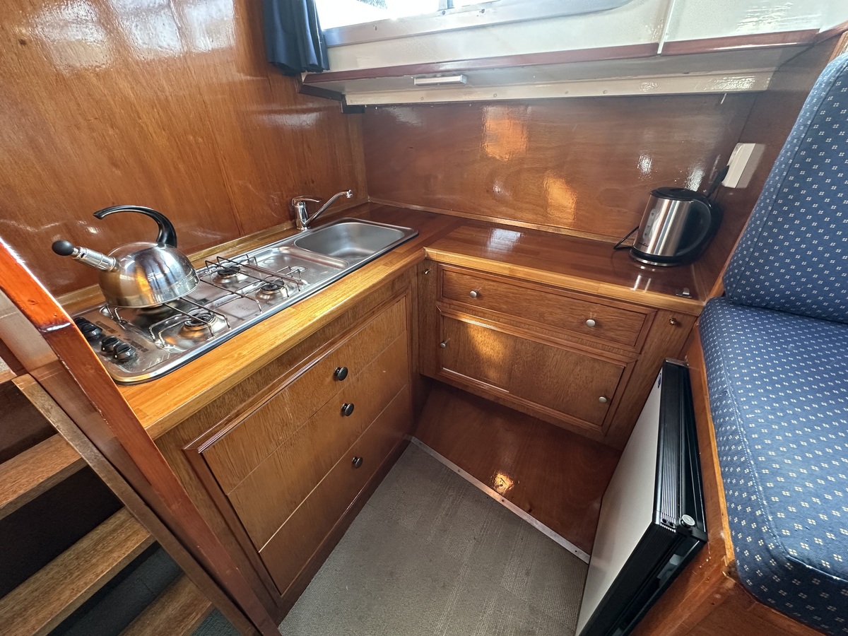 Van heckkruiser 995 — foto 11 van 27