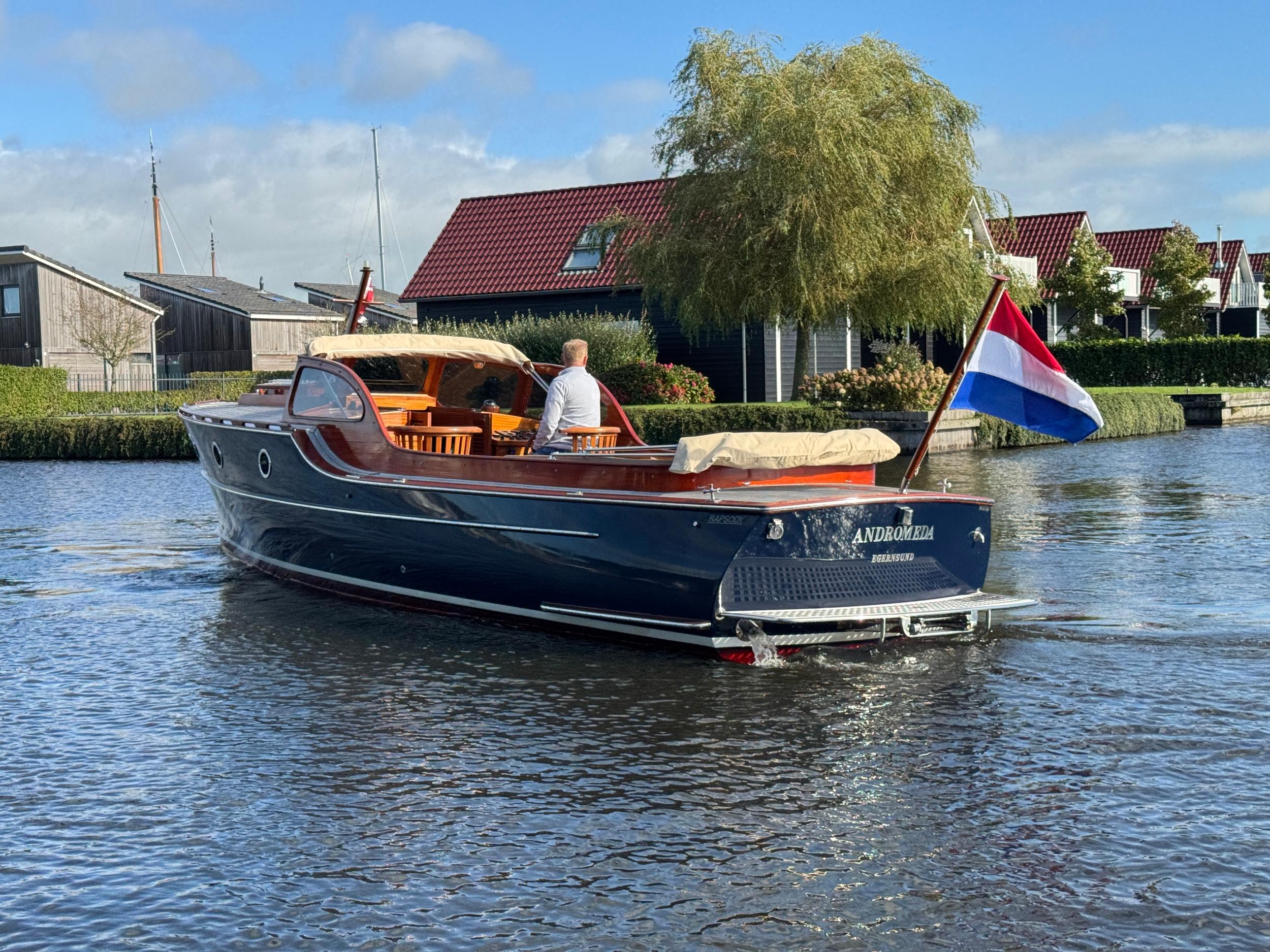 Rapsody 29 Ft. OC-F — foto 26 van 36
