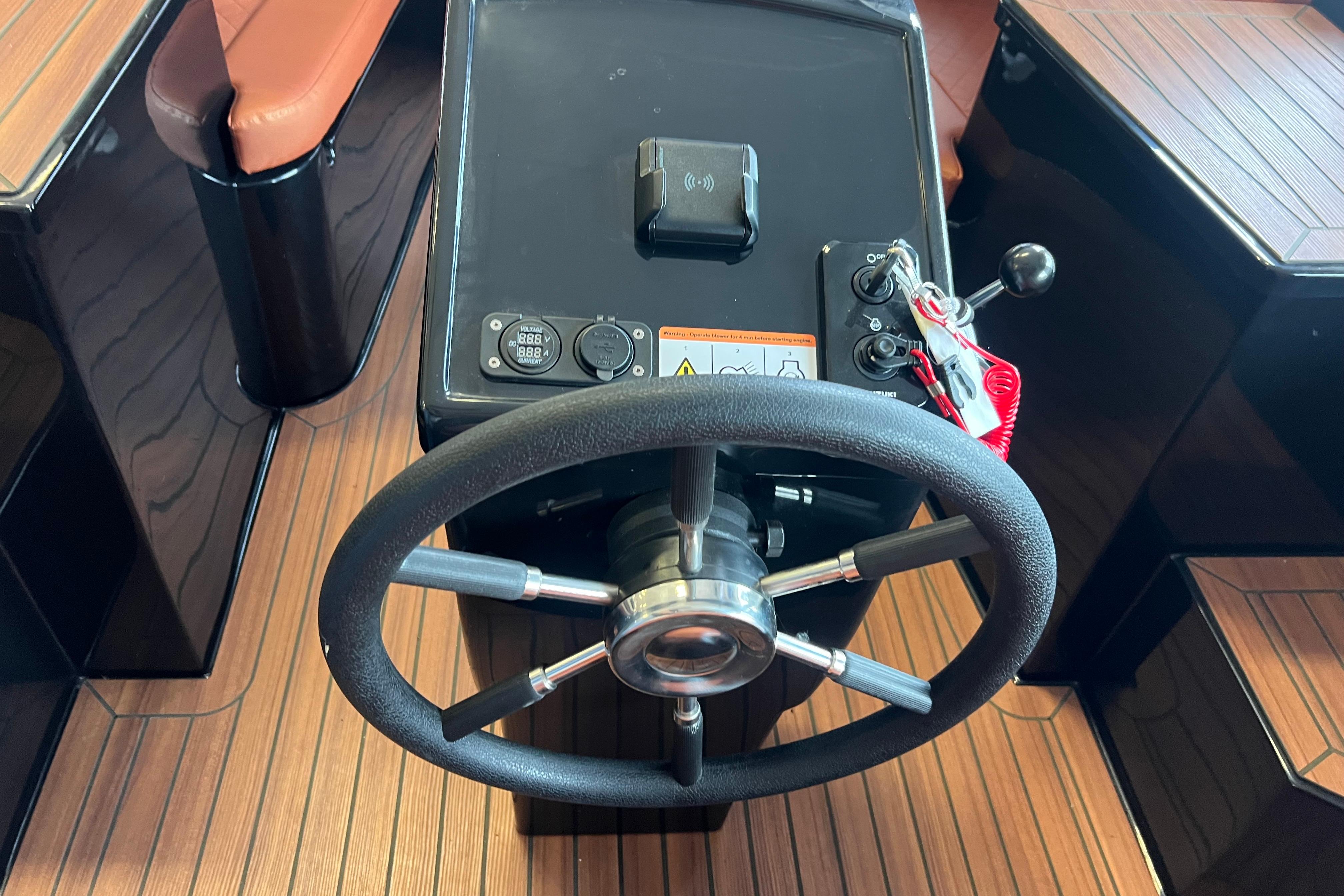 Lago Amore 606 Tender — foto 9 van 12