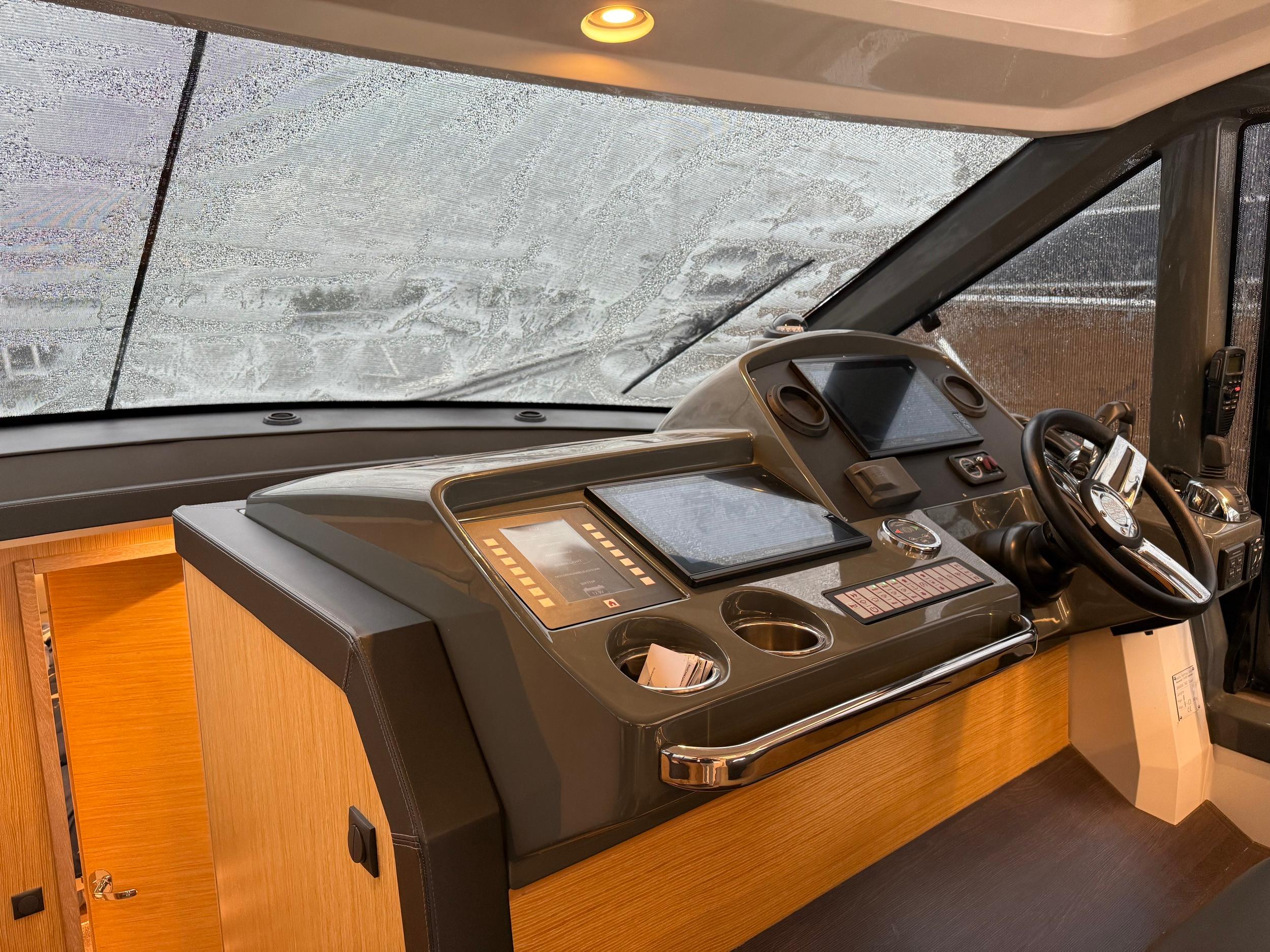 Bavaria R40 Coupe — foto 24 van 36