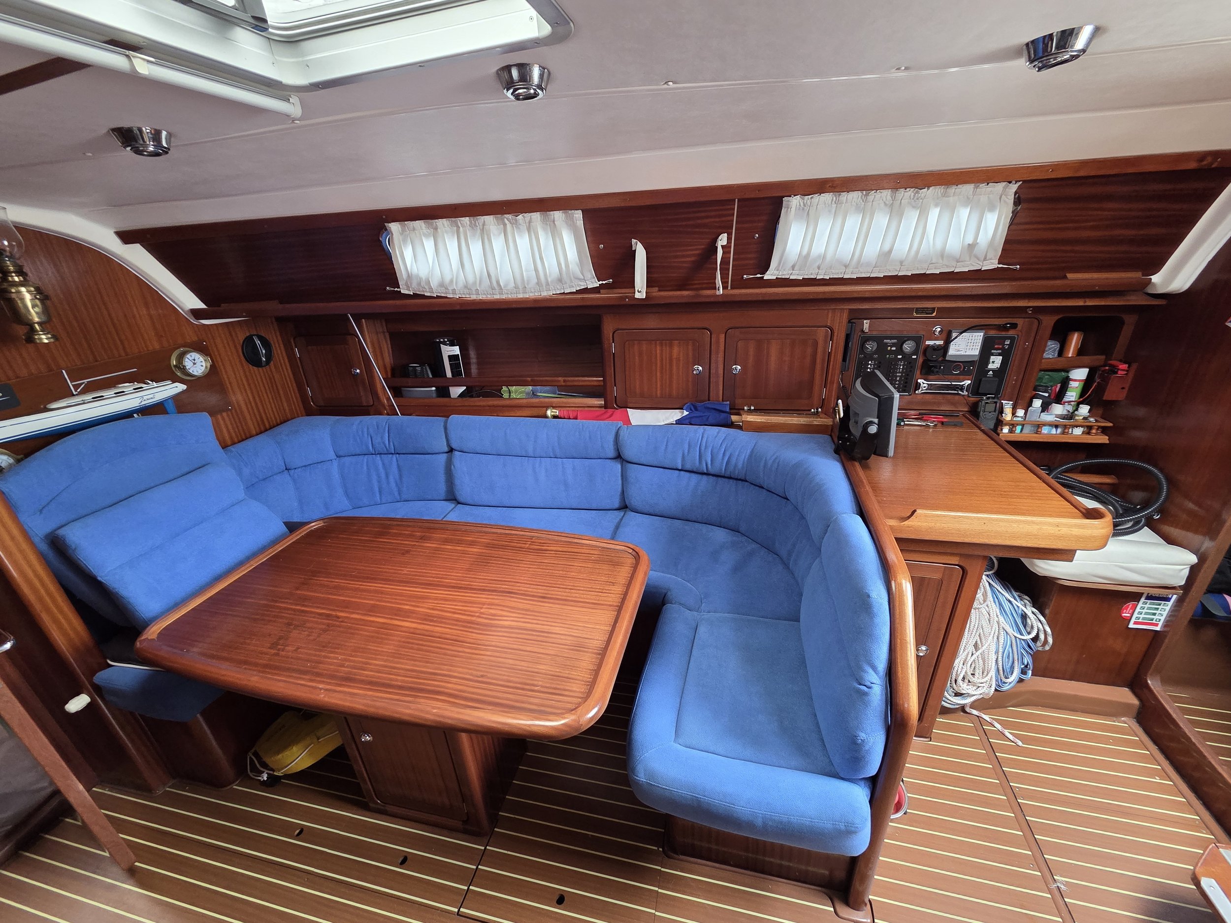 Bavaria 37 — foto 4 van 11