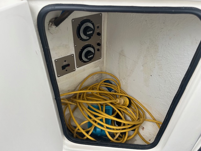 Bayliner 305 Ciera — foto 20 van 35