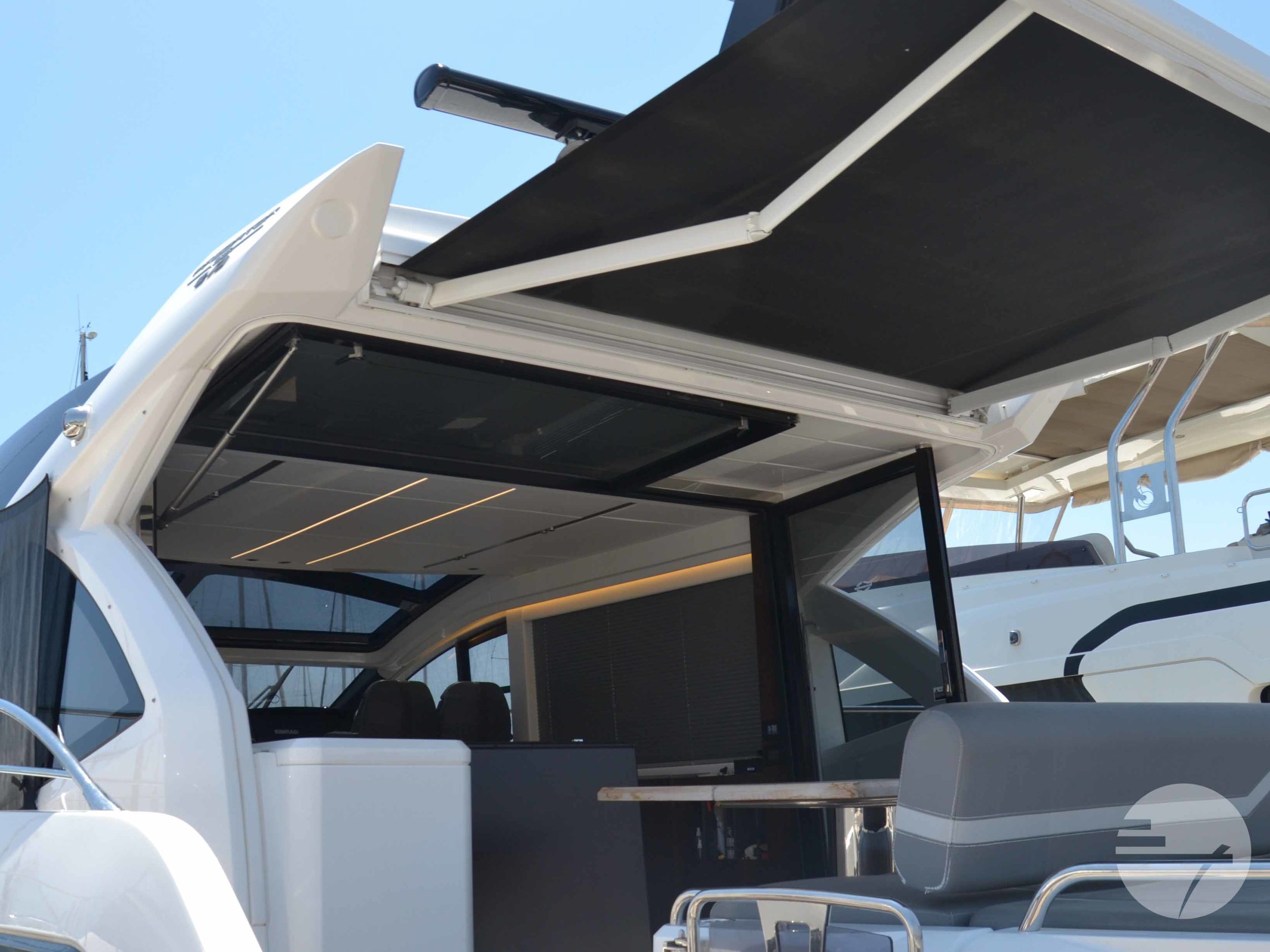 Sunseeker Predator 55 EVO — foto 14 van 70