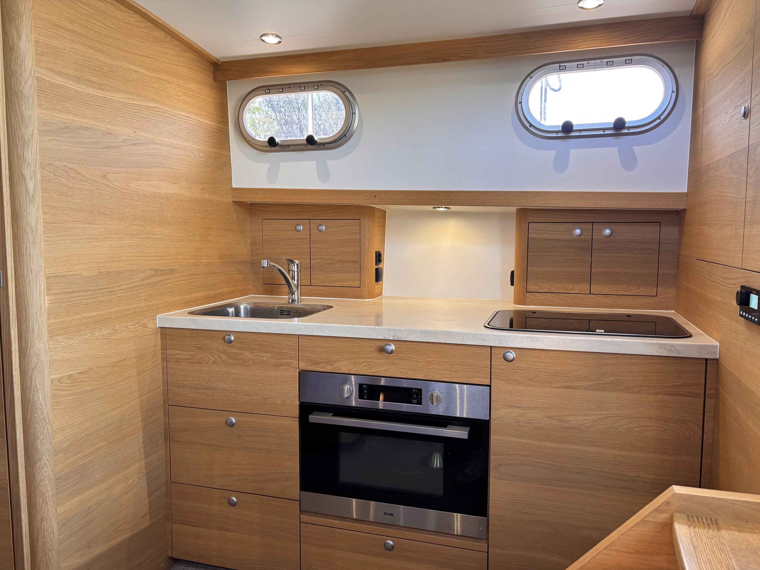 Vedette 9.30 Cabin Comfort Line — foto 15 van 23