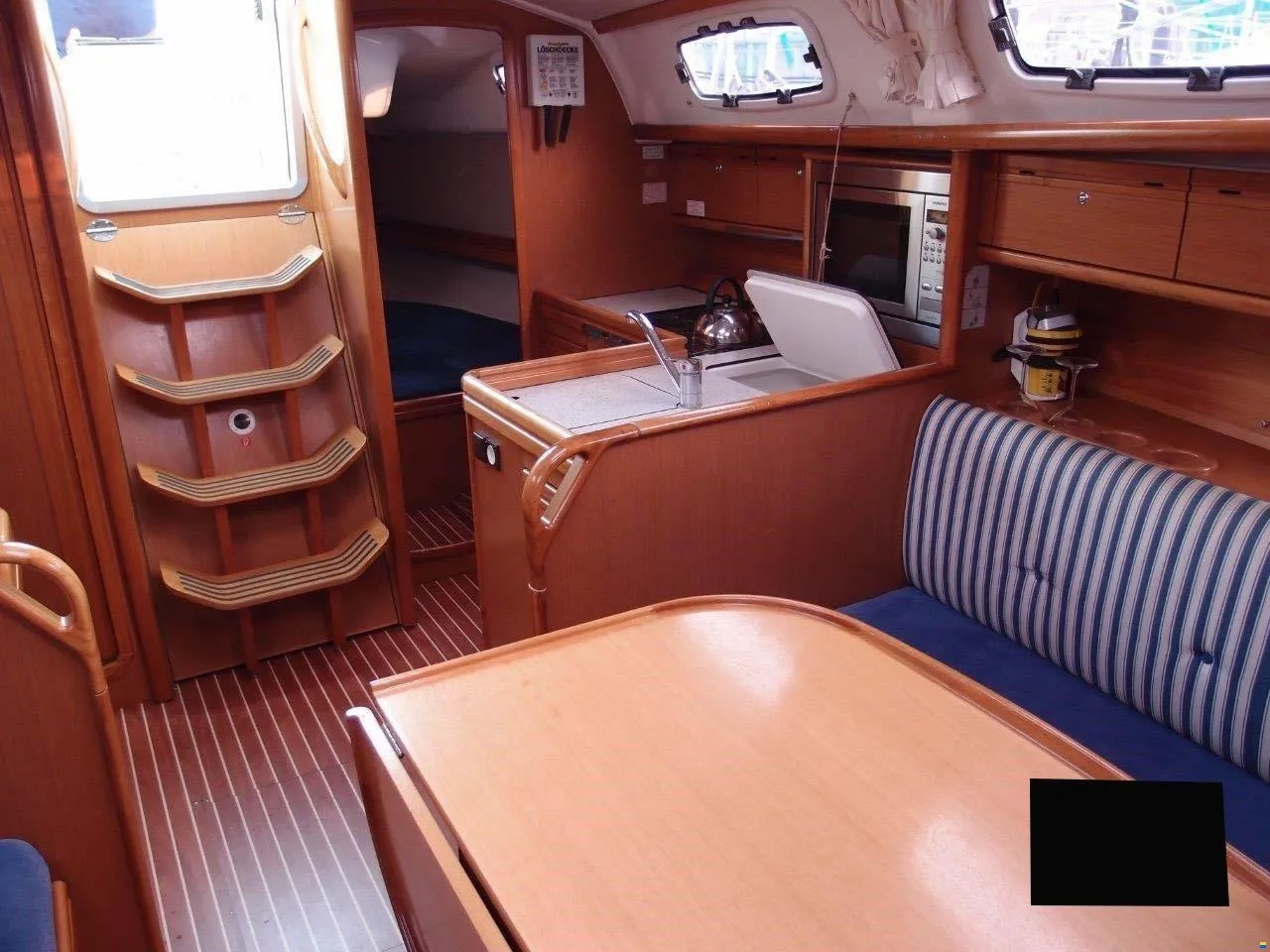Bavaria 34 Cruiser — foto 2 van 25
