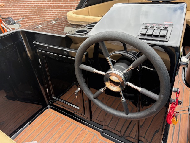Op bestelling leverbaar!! Coastliner 545 met Tohatsu 20 PK — foto 6 van 13