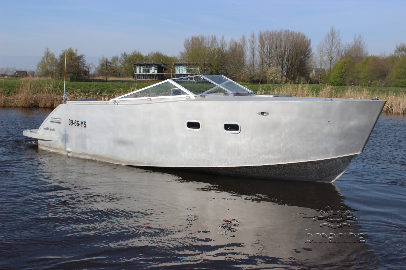 Isabella Yachts ST850 — foto 1 van 31