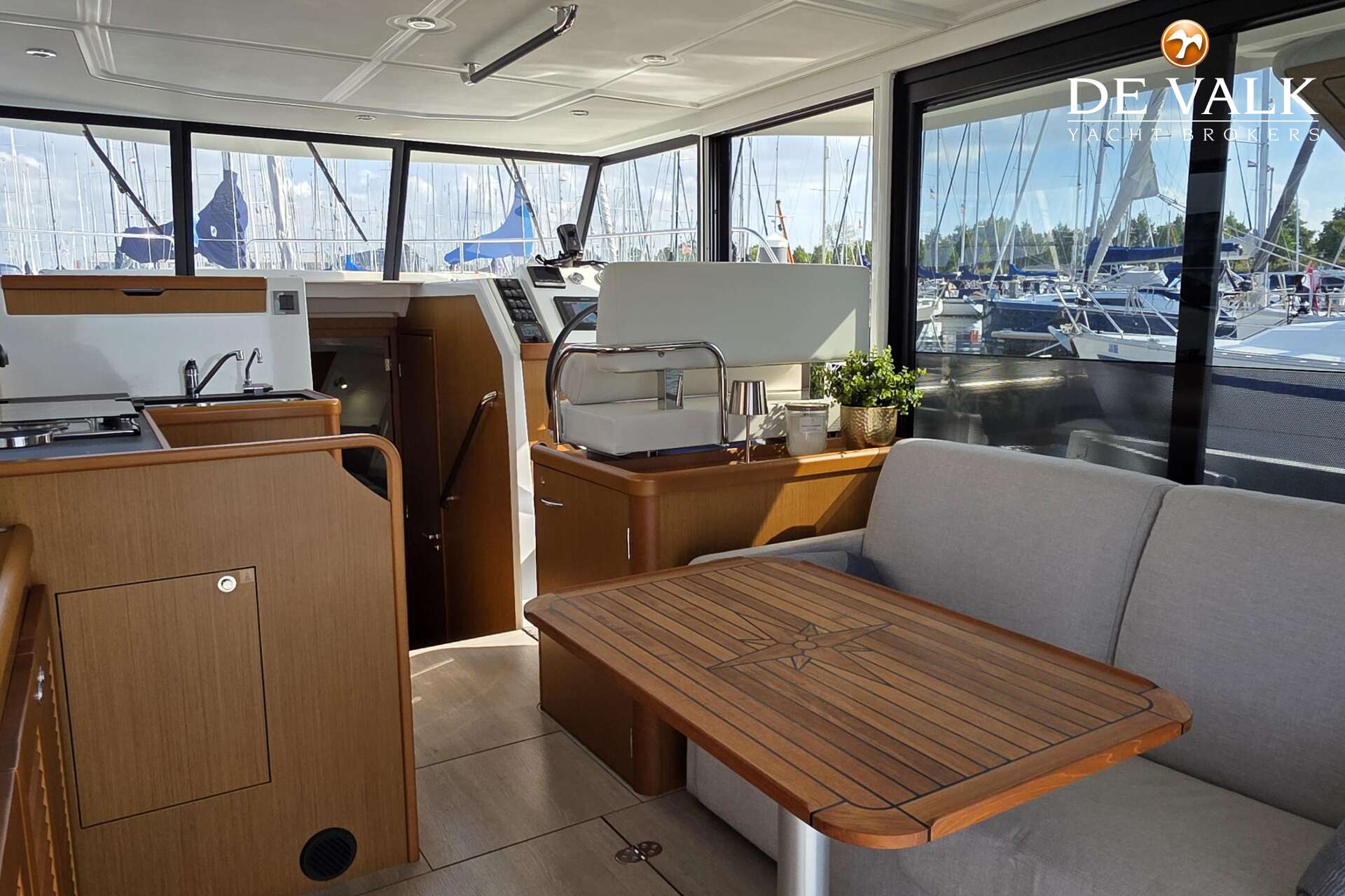 Beneteau Swift Trawler 35 — foto 22 van 43