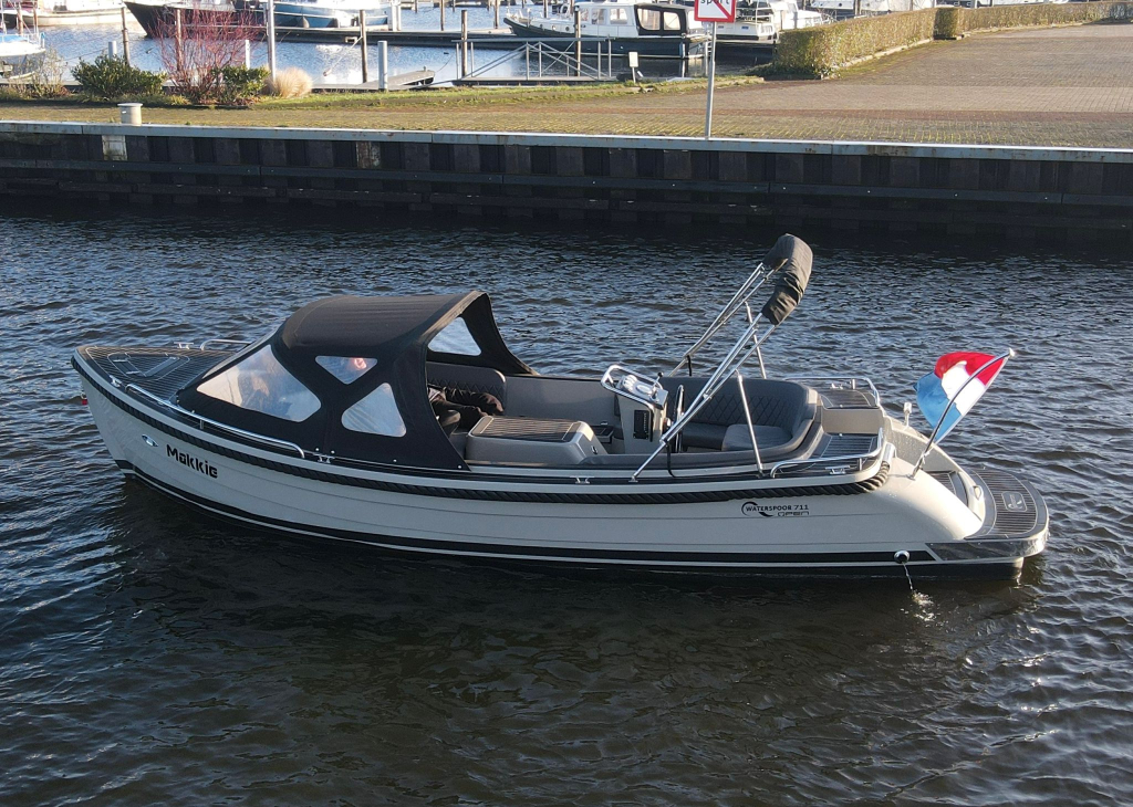 Waterspoor 711 | Luxe diesel/hybride tender | Vanaf €51.950,-