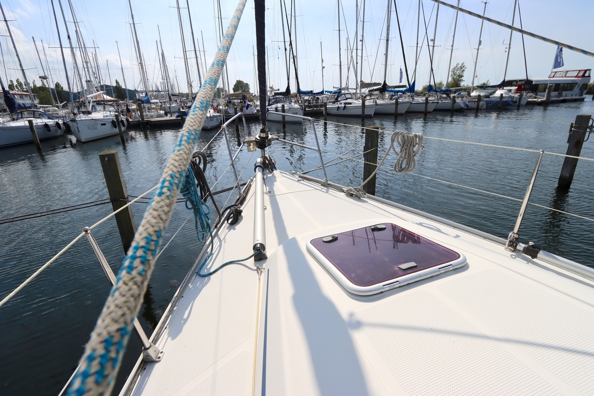 Bavaria 34 Cruiser — foto 53 van 63