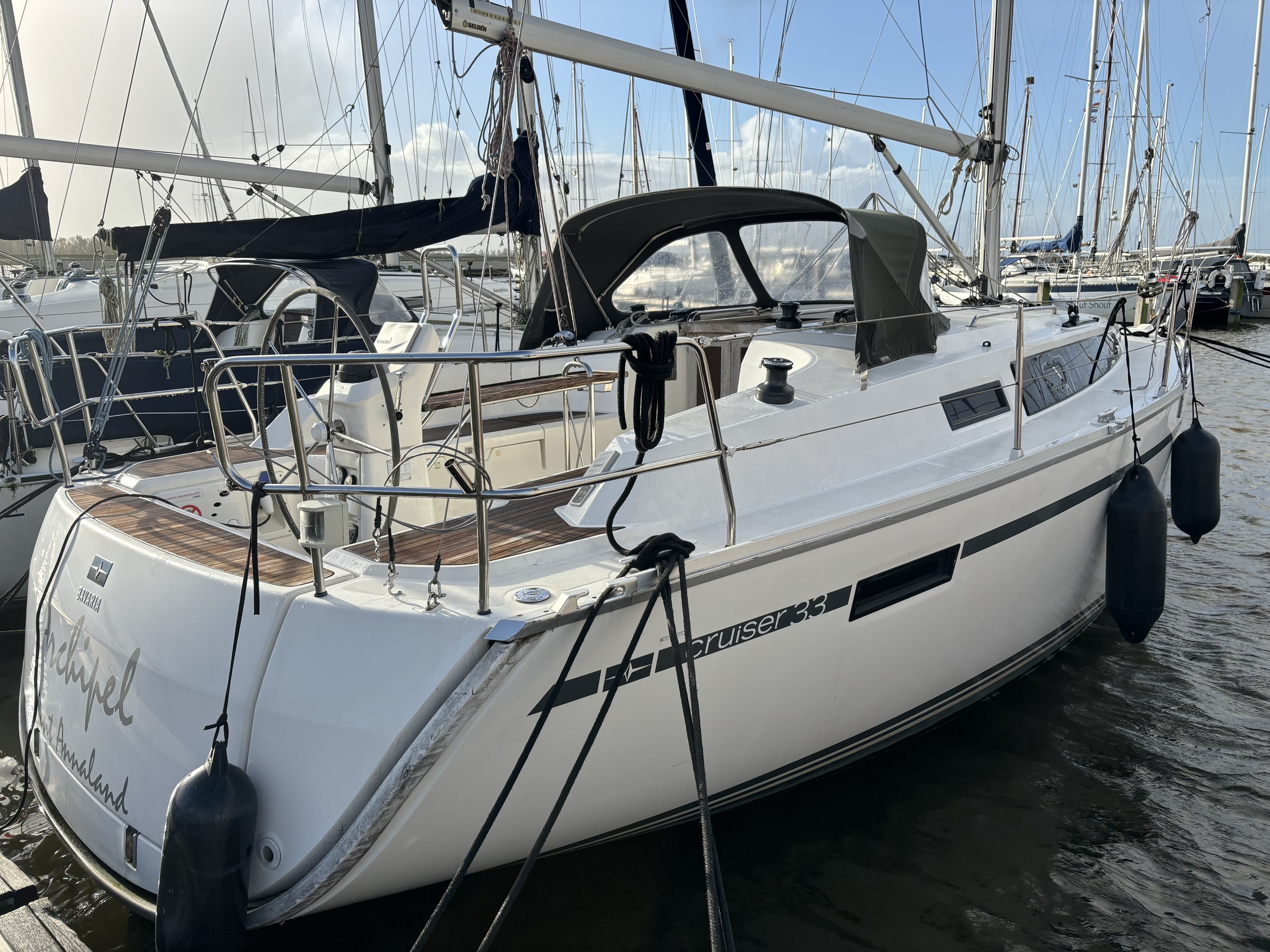 Bavaria 33 Cruiser — foto 1 van 25