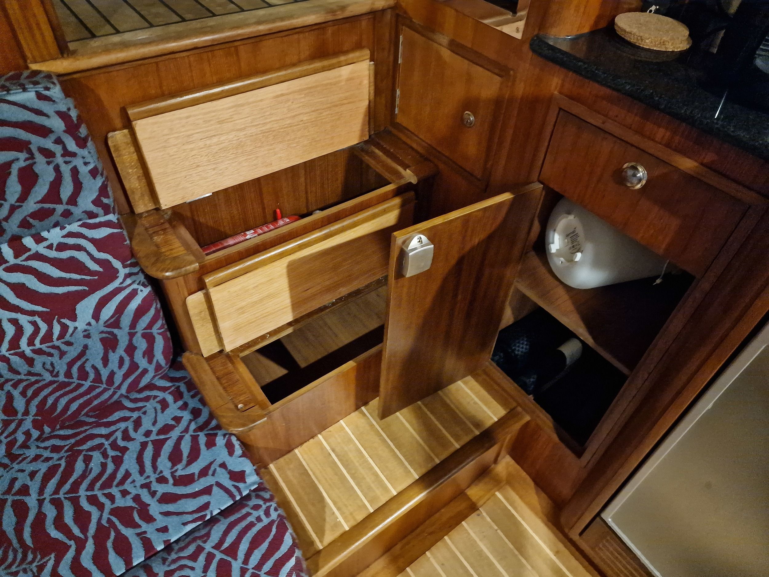 Menken Newport Bass XL Softtop — foto 7 van 13