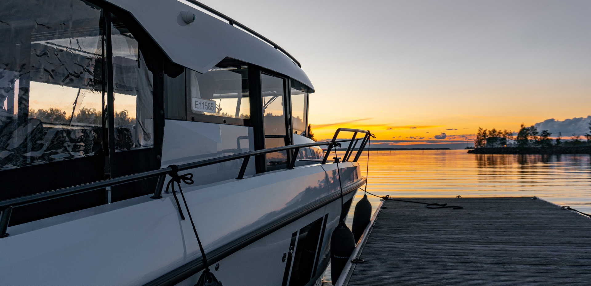 Finnmaster pilot 8 met 2x 200 pk Yamaha motoren  — foto 34 van 45